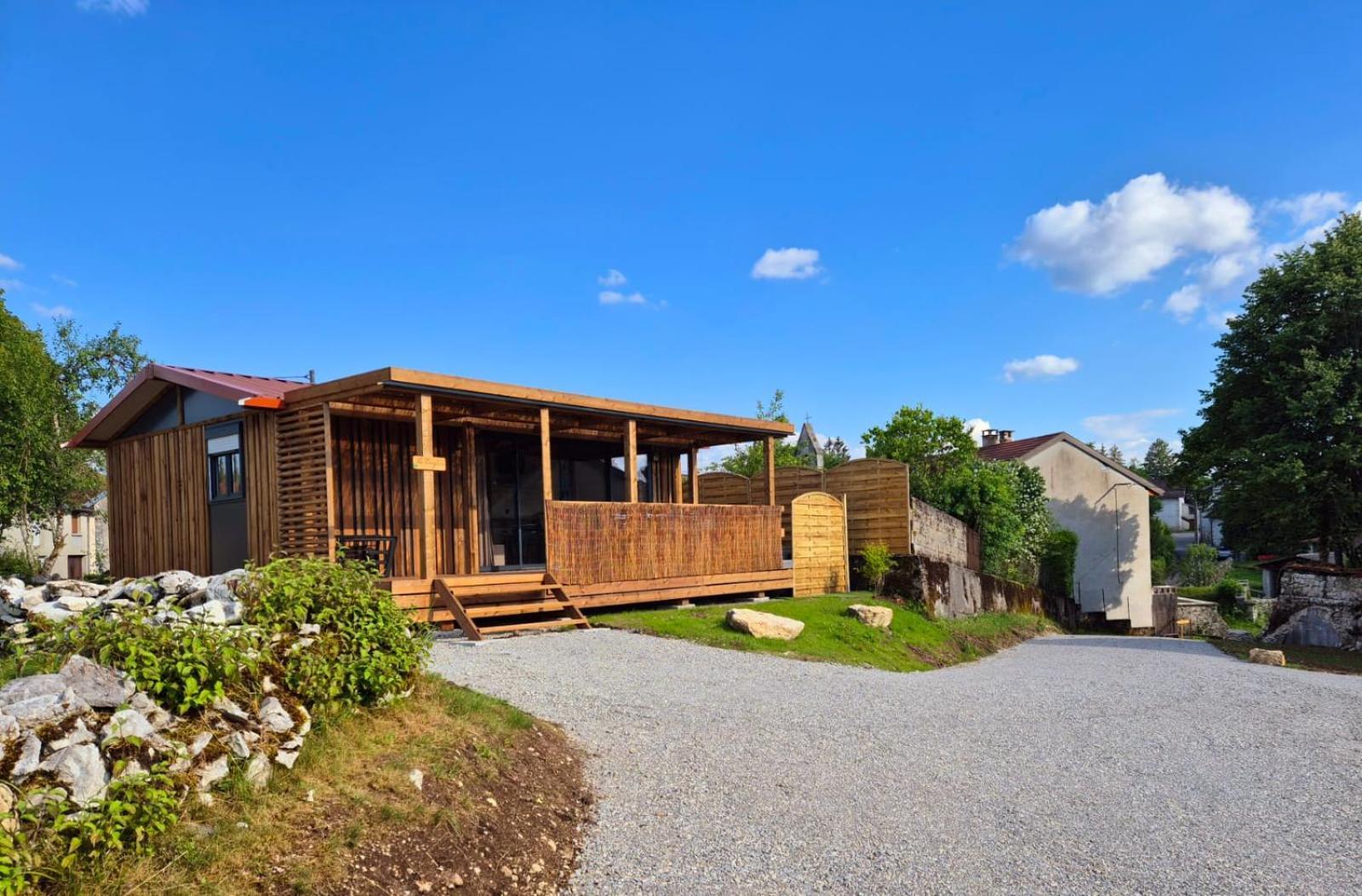 Les Lodges D'Emeraude Maisod Exterior foto